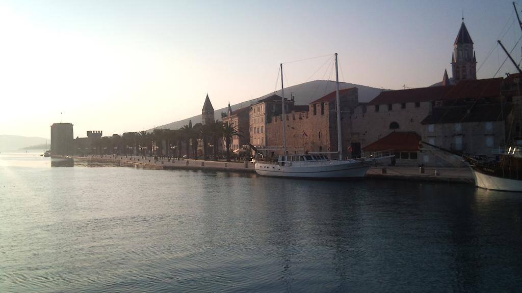 Andrea Apartments Trogir Extérieur photo