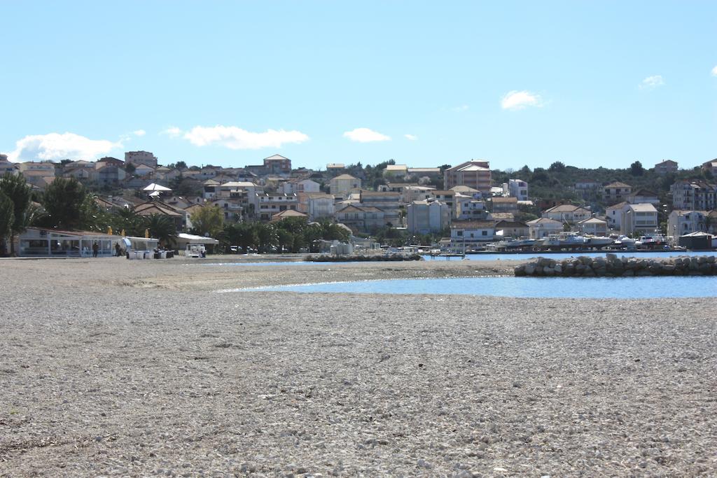 Andrea Apartments Trogir Chambre photo